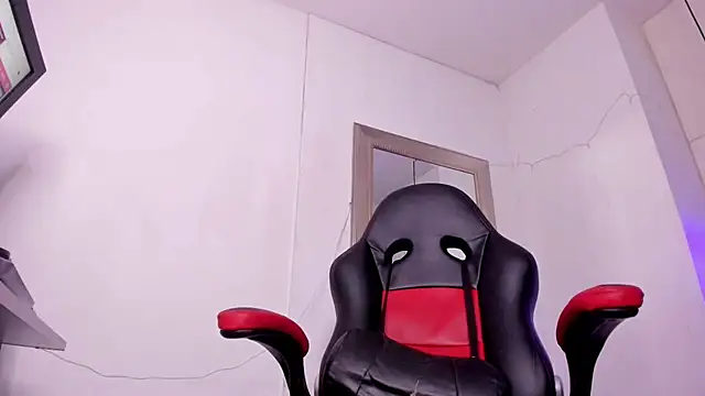 angel hardy dl online show from 11/25/25, 10:48