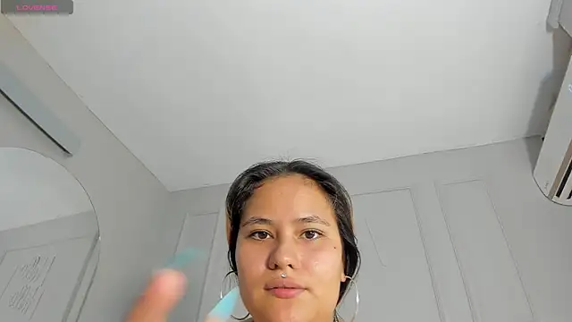 Maristxxr online show from 10/15/25, 07:36