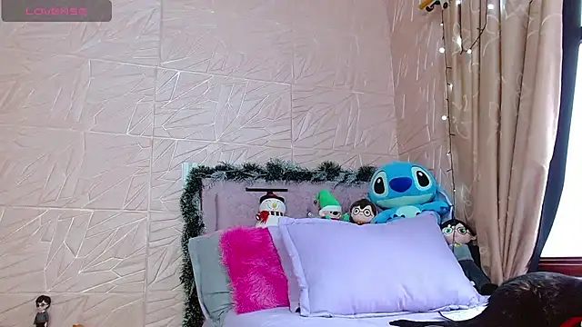 Snapshot of kendallsweet7 chatting on 11/29/25, 02:09 kendallsweet7 online show from 11/29/25, 02:09