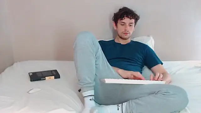 Elio555 online show from 02/16/25, 12:52