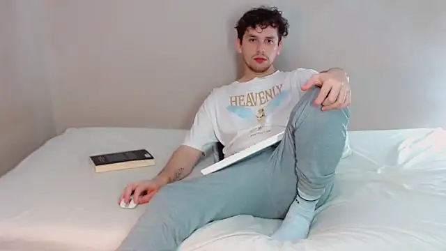 Elio555 online show from 03/16/25, 10:22