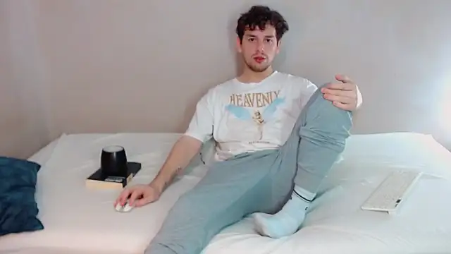 Elio555 online show from 03/17/25, 11:54