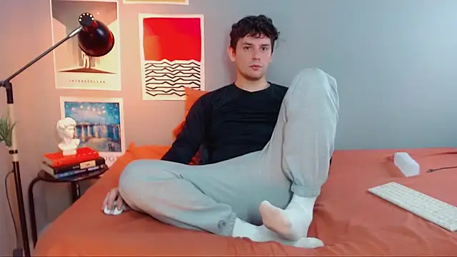 Elio555 online show from 09/10/25, 04:18