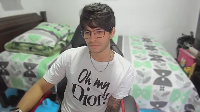 justin stark7 online show from 03/02/25, 10:59