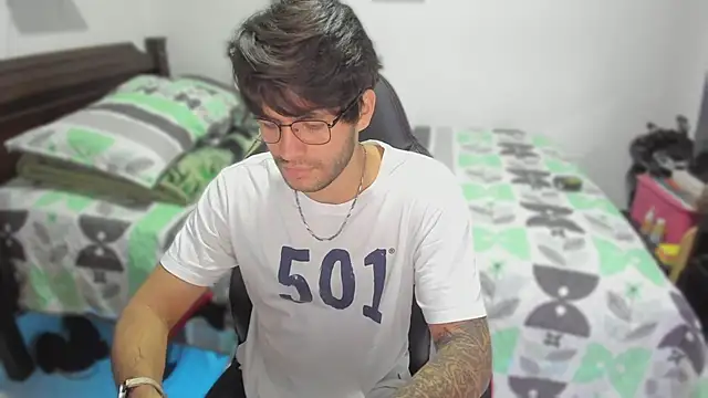 justin stark7 online show from 03/06/25, 11:31