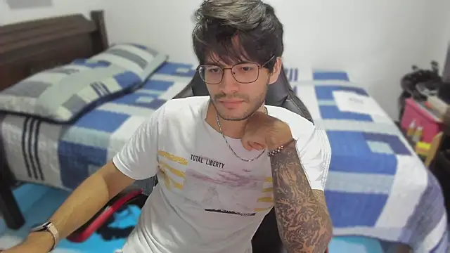 justin stark7 online show from 03/07/25, 11:05