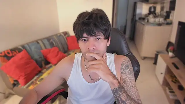 justin stark7 online show from 10/14/25, 09:26