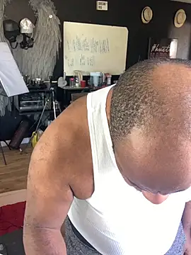 bigshh8 online show from 11/10/25, 07:46