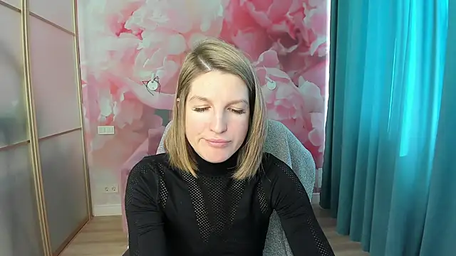 EmilyWalkeri online show from 01/05/25, 10:53