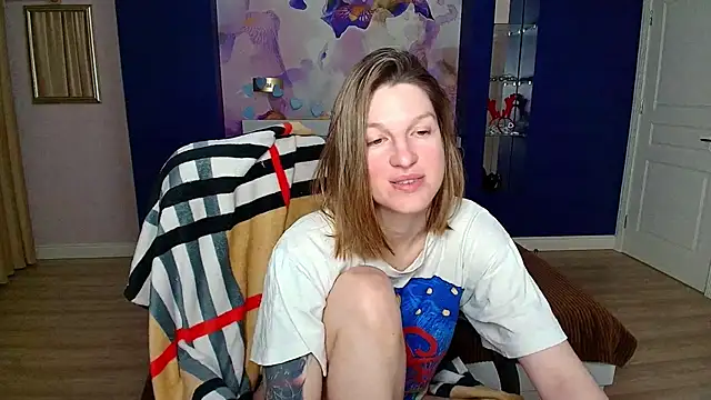 EmilyWalkeri online show from 03/08/25, 01:06