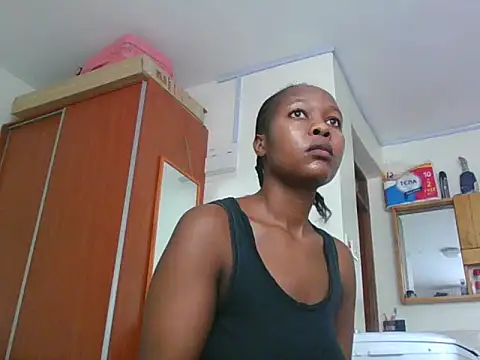 sexy barbie2024 online show from 10/06/25, 12:02