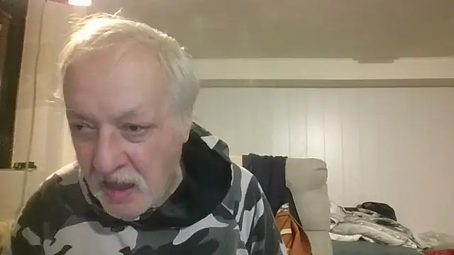 Sammy1660 online show from 12/17/24, 05:04