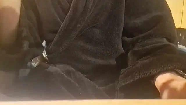 Sammy1660 online show from 10/17/25, 04:26