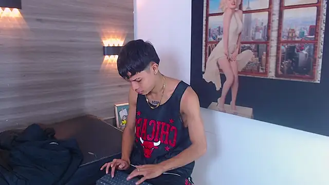 Levis Montes online show from 01/09/25, 01:24