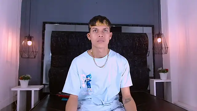 Levis Montes online show from 01/13/25, 02:11