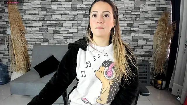 cindy love2 online show from 10/16/25, 02:07