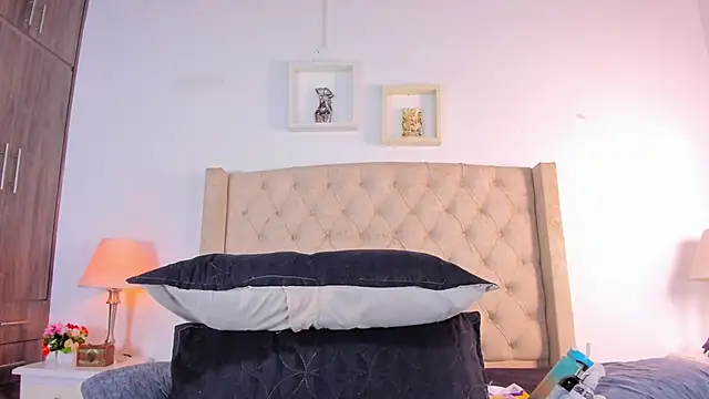 allisson m online show from 09/26/25, 12:09