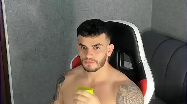 Ricardogo19 online show from 03/10/25, 09:40