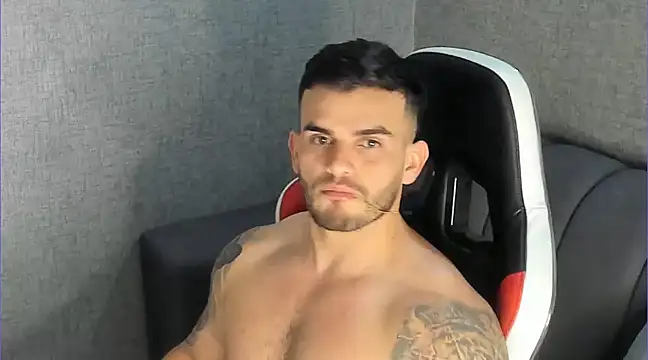 Ricardogo19 online show from 03/23/25, 06:05