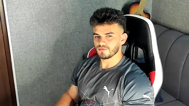 Ricardogo19 online show from 09/14/25, 08:19