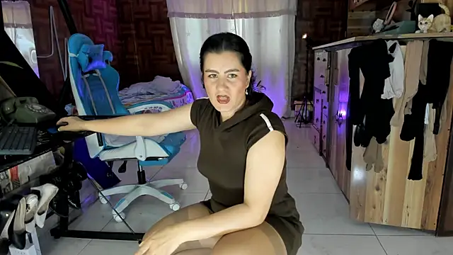Snapshot of Cristina_Vanegas631 chatting on 07/08/26, 07:07 Cristina Vanegas631 online show from 07/08/26, 07:07