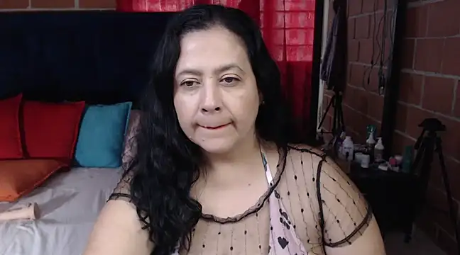 Snapshot of karlaton1977 chatting on 02/10/25, 04:47 karlaton1977 online show from 02/10/25, 04:47