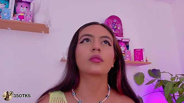 emily bank online show from 04/10/26, 08:13