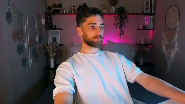 Snapshot of DexterDexx chatting on 09/13/25, 10:31 DexterDexx online show from 09/13/25, 10:31