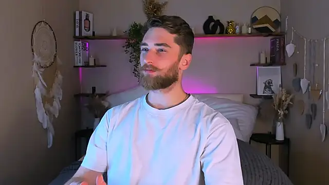 Snapshot of DexterDexx chatting on 09/28/25, 09:14 DexterDexx online show from 09/28/25, 09:14