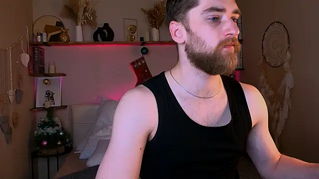 Snapshot of DexterDexx chatting on 12/17/25, 10:16 DexterDexx online show from 12/17/25, 10:16