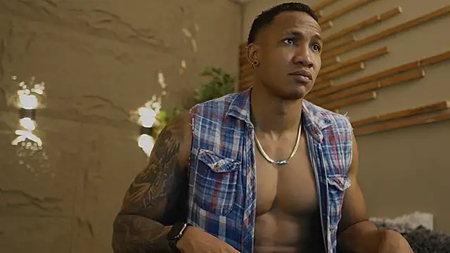 Snapshot of Logan_Varela chatting on 02/08/26, 03:04 Logan Varela online show from 02/08/26, 03:04