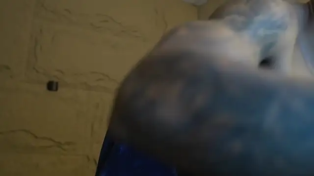 Snapshot of Logan_Varela chatting on 02/13/26, 02:46 Logan Varela online show from 02/13/26, 02:46