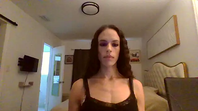 Snapshot of brookehoneynina chatting on 07/16/26, 01:39 brookehoneynina online show from 07/16/26, 01:39