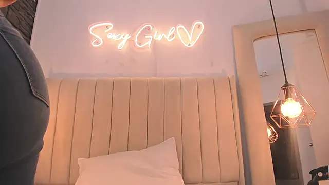 Snapshot of hari_lissaw chatting on 03/26/26, 11:49 hari lissaw online show from 03/26/26, 11:49