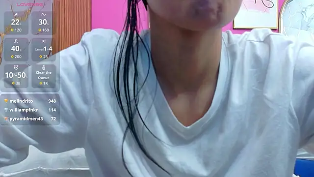yourcuteneighbourr online show from 05/22/26, 03:02