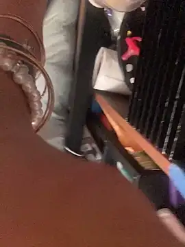 gurlnips online show from 12/04/25, 11:35