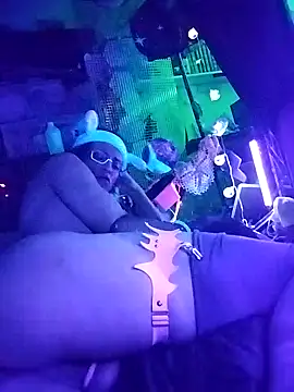 gurlnips online show from 03/22/26, 01:36