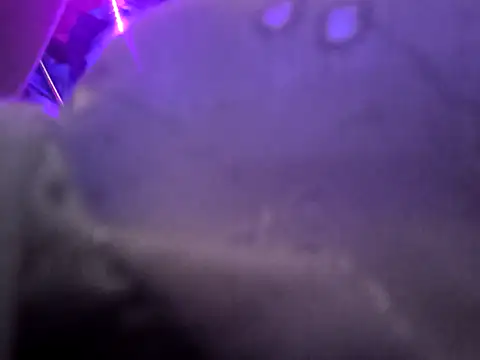 gurlnips online show from 03/30/26, 06:31