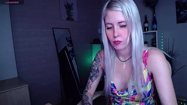 Mermaid N online show from 01/22/25, 04:44