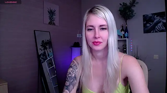 Mermaid N online show from 03/05/25, 04:45