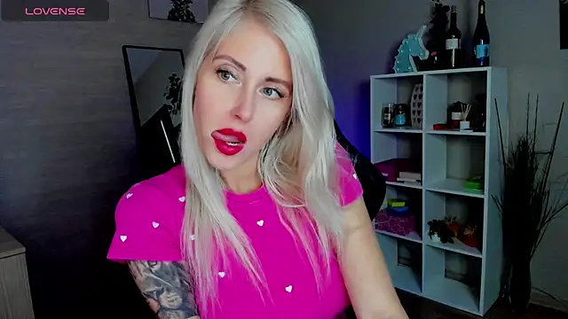 Mermaid N online show from 10/08/25, 01:36