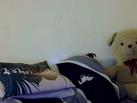 Snapshot of Sexxy_slim_honey chatting on 03/09/26, 05:50 Sexxy slim honey online show from 03/09/26, 05:50