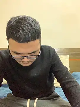 lililiwuwuwu online show from 12/04/24, 01:42