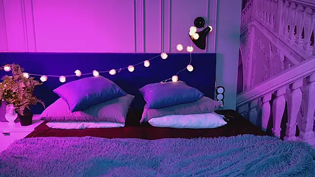 Snapshot of Liv_Fay chatting on 03/07/25, 08:55 Liv Fay online show from 03/07/25, 08:55