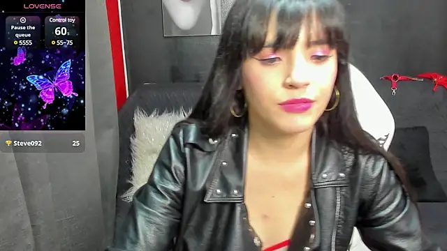 Snapshot of sailor_moon07 chatting on 01/12/25, 05:45 sailor moon07 online show from 01/12/25, 05:45