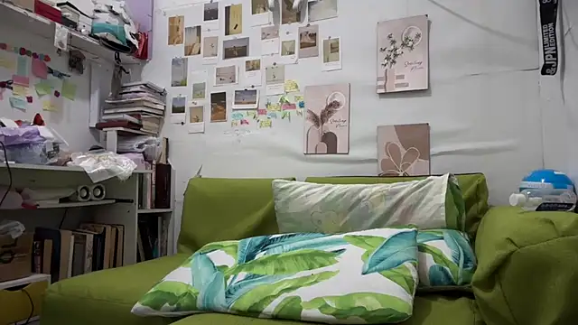 Pinkyrose111 online show from 09/24/25, 01:20