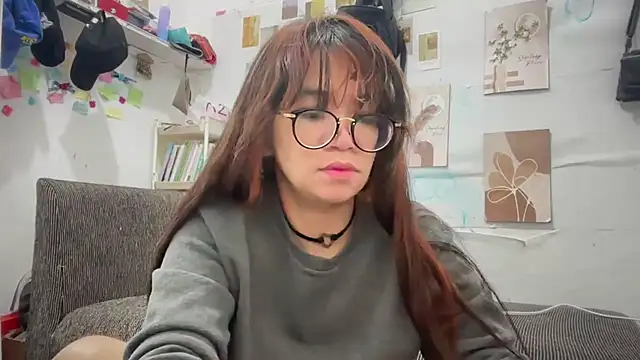 Pinkyrose111 online show from 12/21/25, 05:42