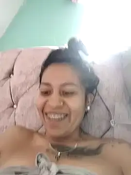 Tiphanydirty3 online show from 03/01/25, 07:04