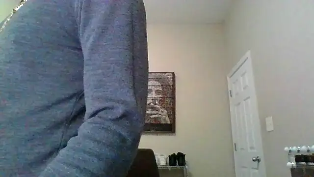 Snapshot of Hugedick0071 chatting on 01/29/25, 05:13 Hugedick0071 online show from 01/29/25, 05:13