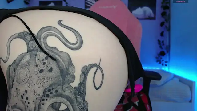 Snapshot of Scarlettsrorm chatting on 03/03/25, 08:27 Scarlettsrorm online show from 03/03/25, 08:27